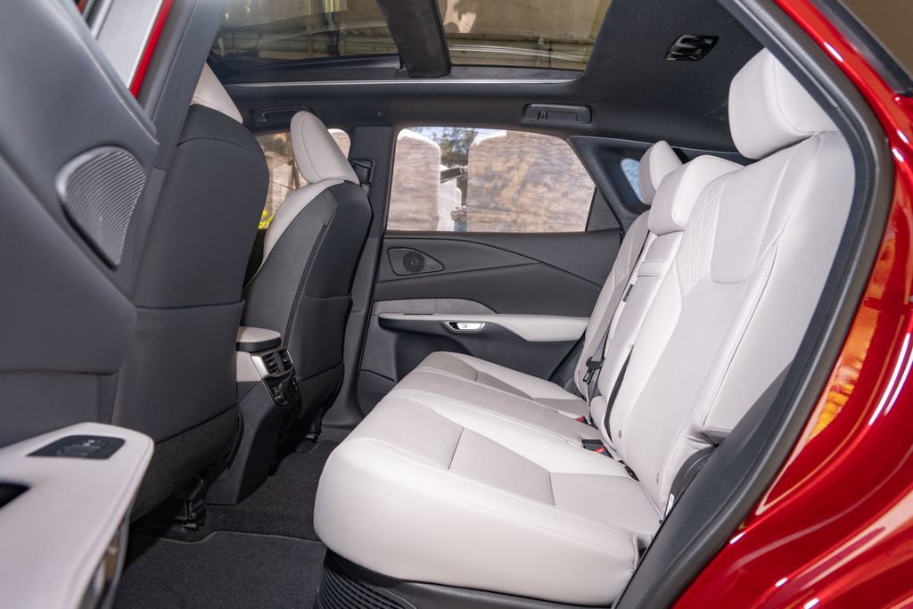 New 2026 Lexus RX 350 image 17
