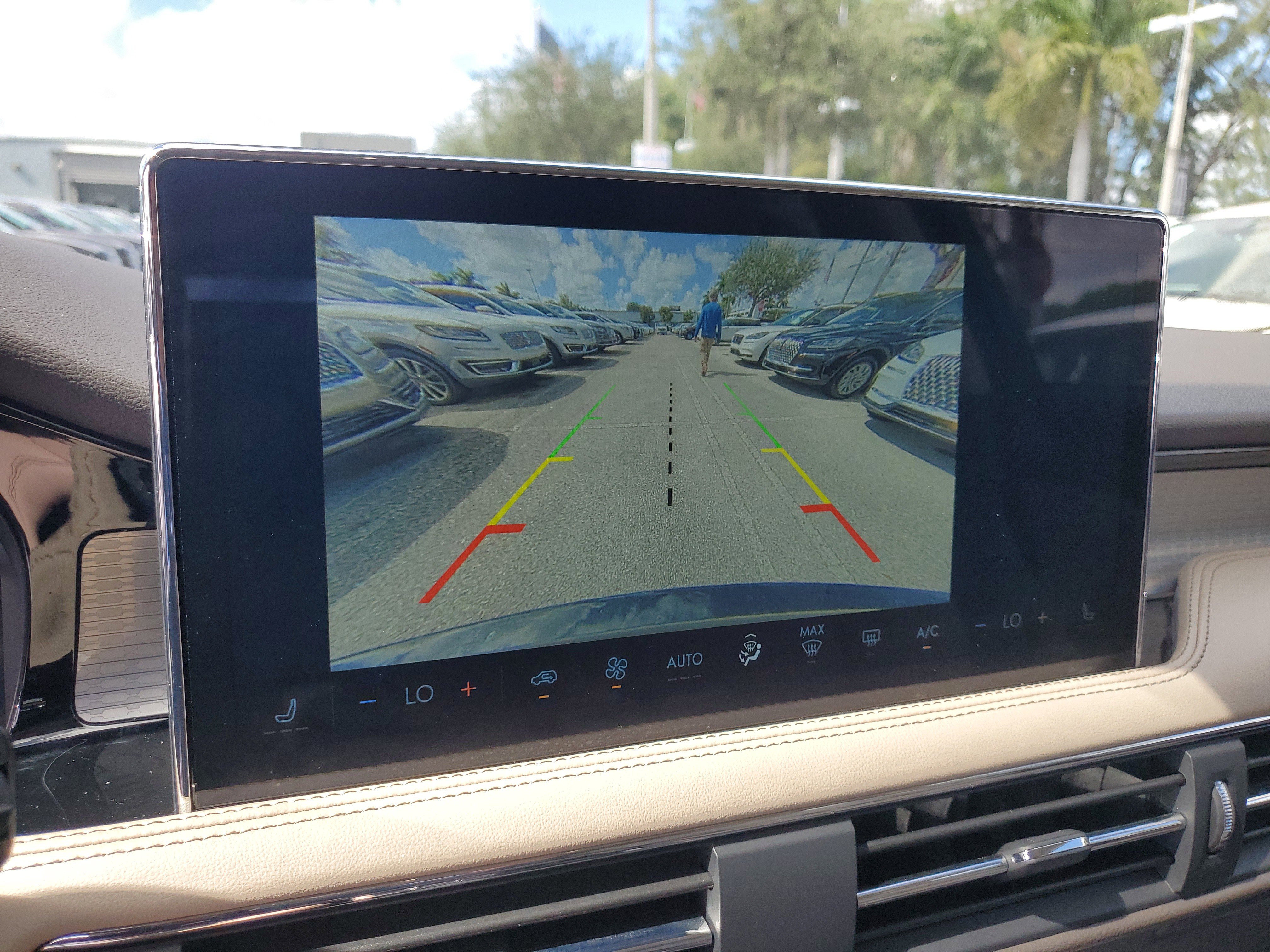 Certified 2024 Lincoln Corsair FWD image 22