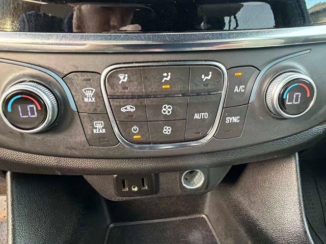 Used 2023 Chevrolet Traverse LS w/ LPO, Floor Liner Package AWD/4WD image 29
