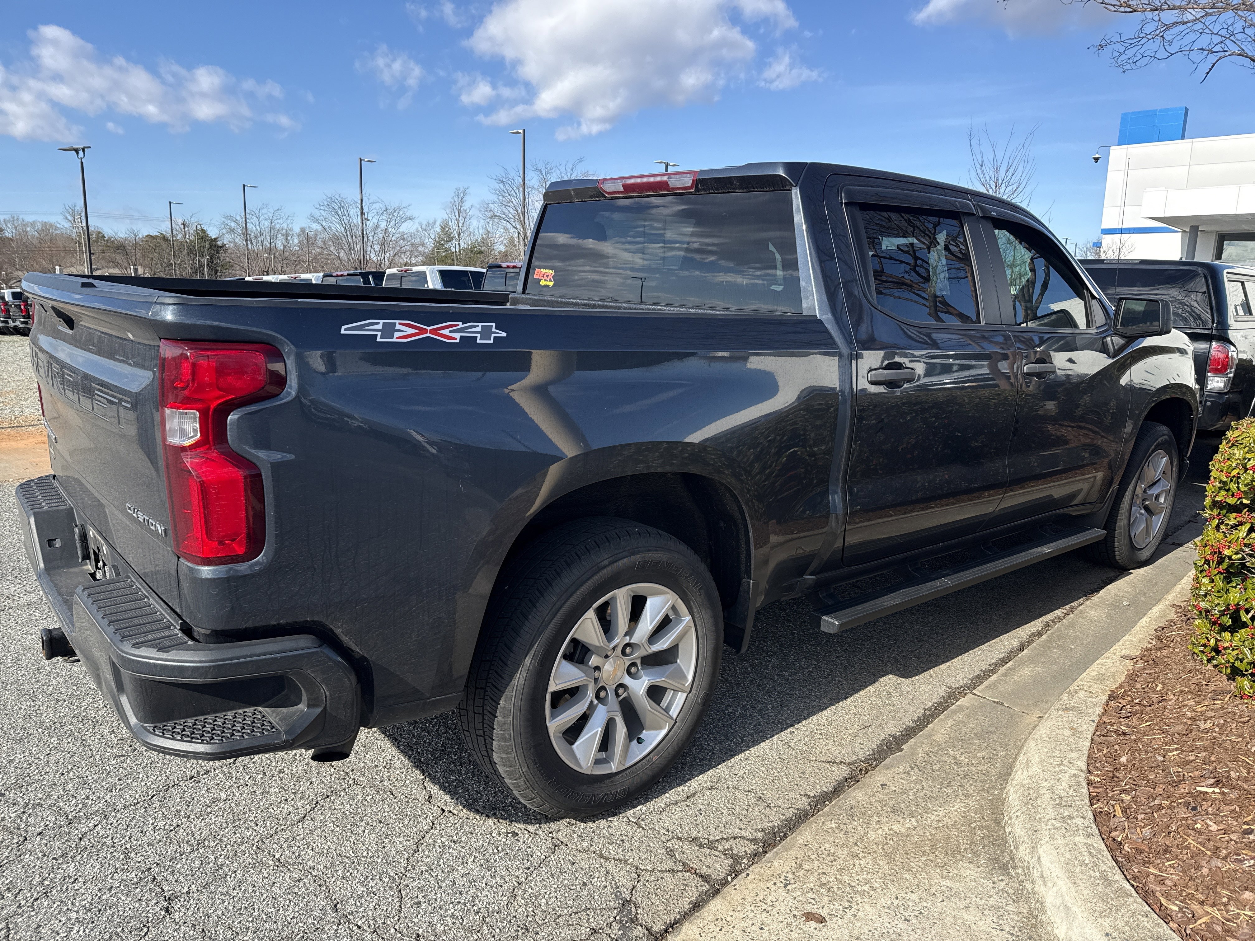 Certified 2021 Chevrolet Silverado 1500 Custom image 10