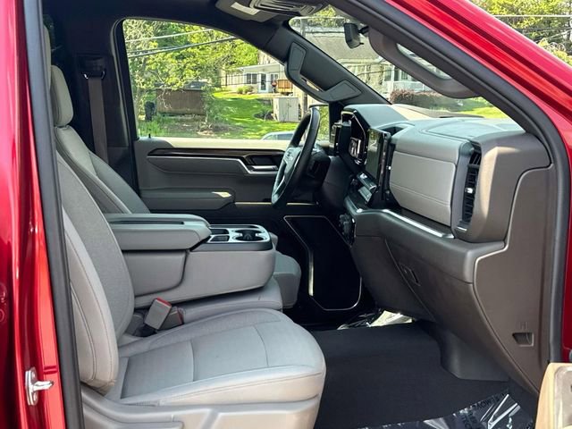 Used 2022 Chevrolet Silverado 1500 LT w/ Protection Package AWD/4WD image 11