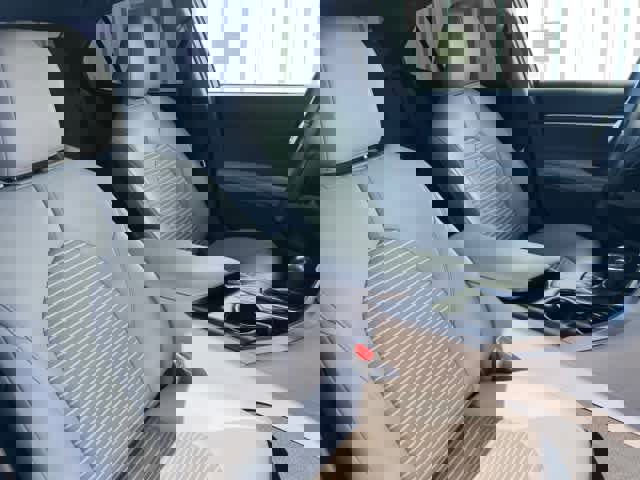 Used 2018 Toyota Camry SE w/ Moonroof Package image 22