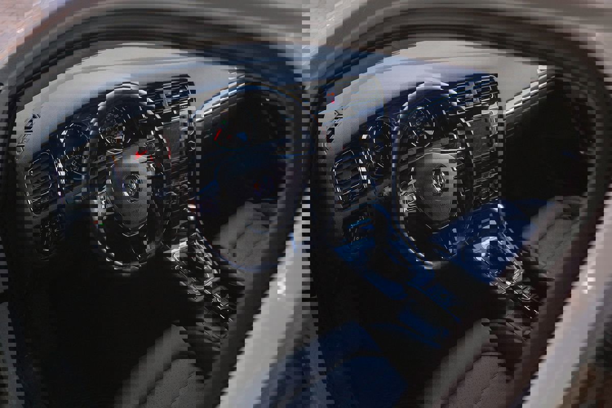 Used 2017 Volkswagen Golf SEL image 49