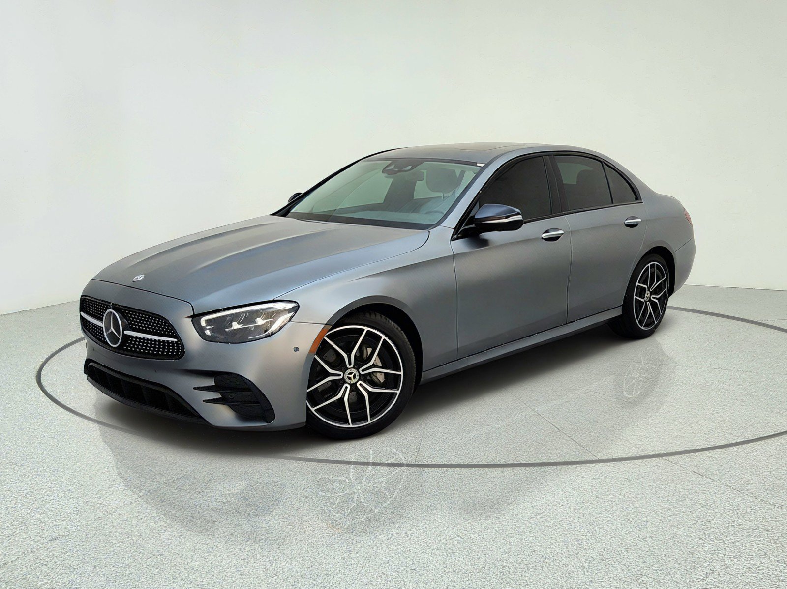 Used 2022 Mercedes-Benz E 350 Sedan image 1