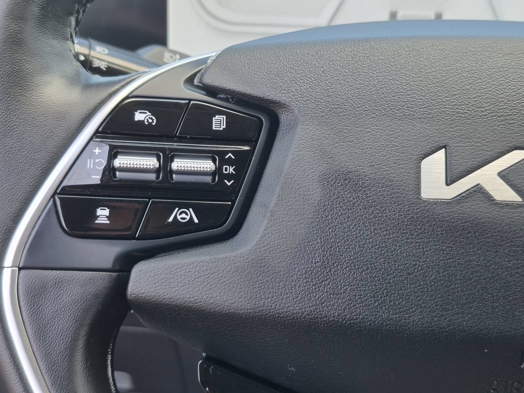 Certified 2024 Kia EV6 Light AWD/4WD image 19