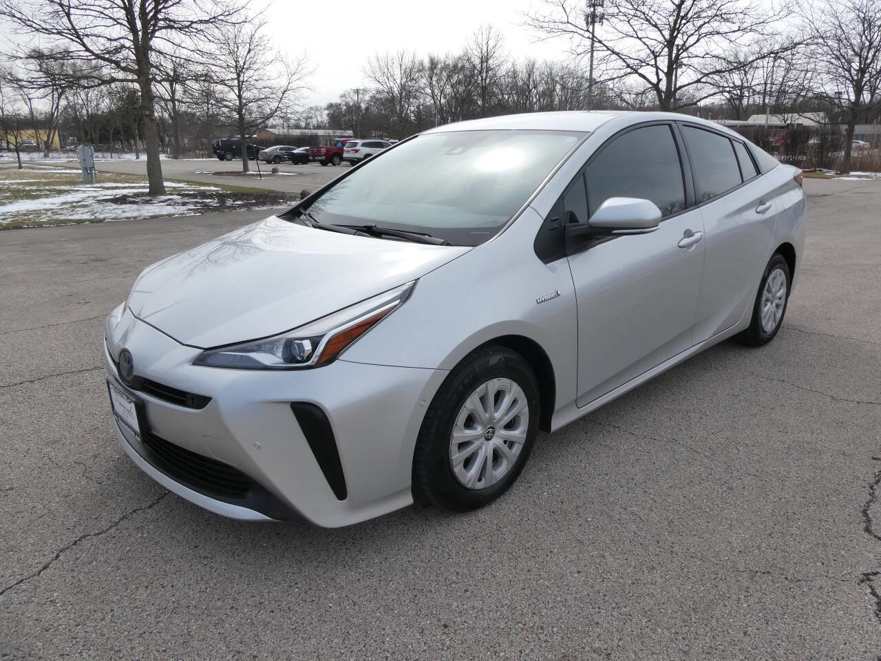 Used 2021 Toyota Prius LE image 1