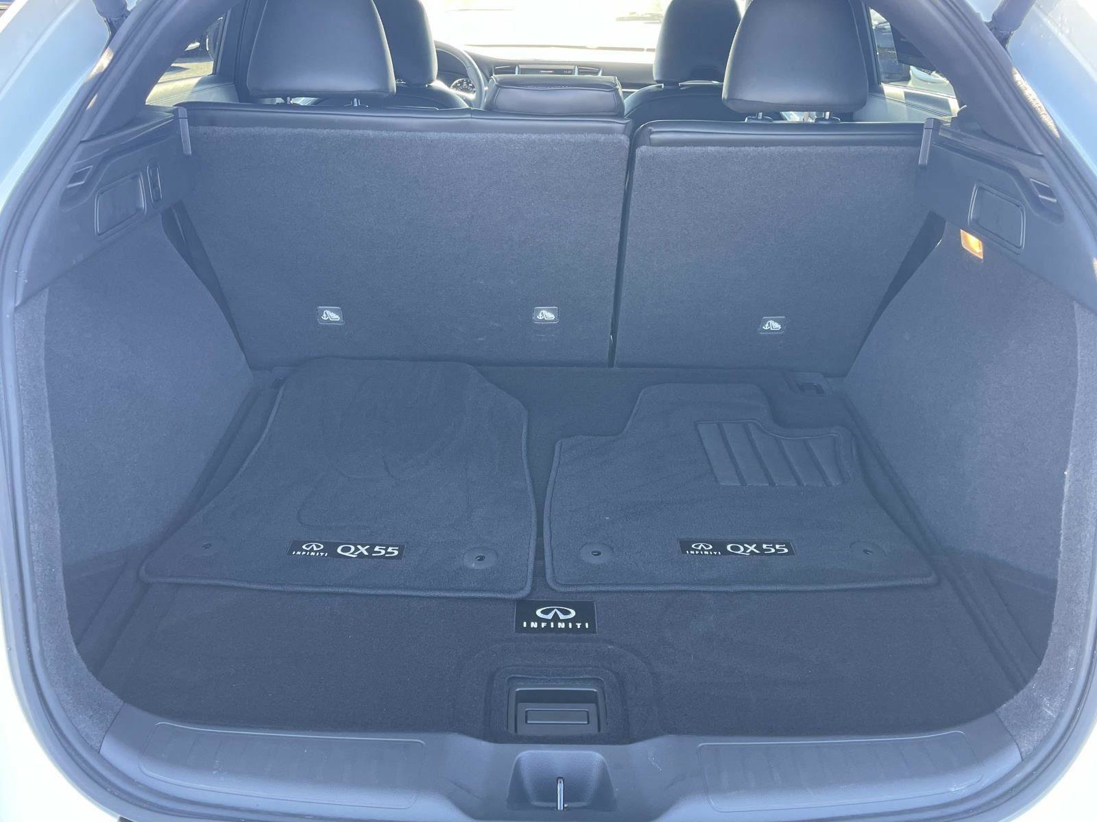 Certified 2025 INFINITI QX55 Luxe w/ Cargo Package AWD/4WD image 8