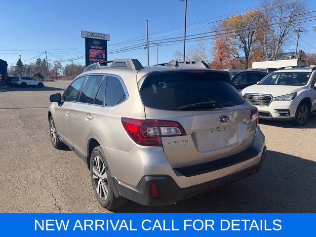 Used 2019 Subaru Outback 3.6R Limited AWD/4WD image 4