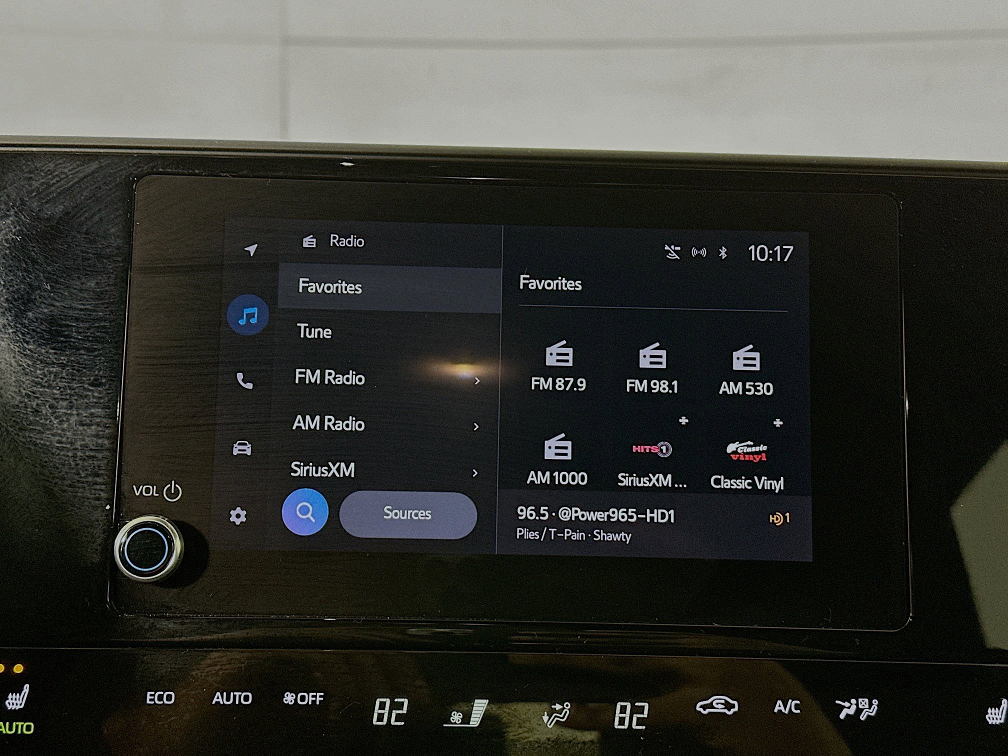 Used 2023 Subaru Solterra AWD image 24