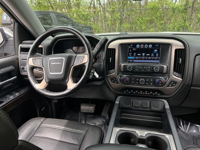 Used 2018 GMC Sierra 1500 Denali RWD image 18