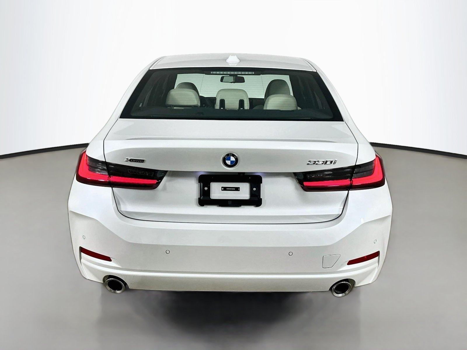 New 2026 BMW 330i xDrive Sedan AWD/4WD image 6