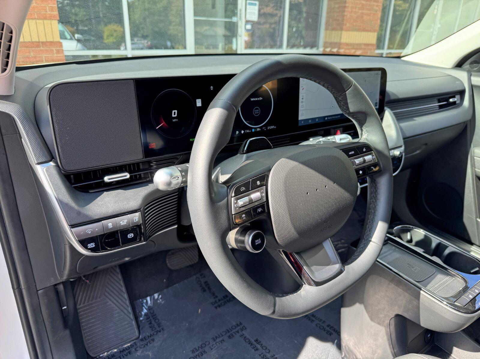 Used 2025 Hyundai Ioniq 5 SEL RWD image 13