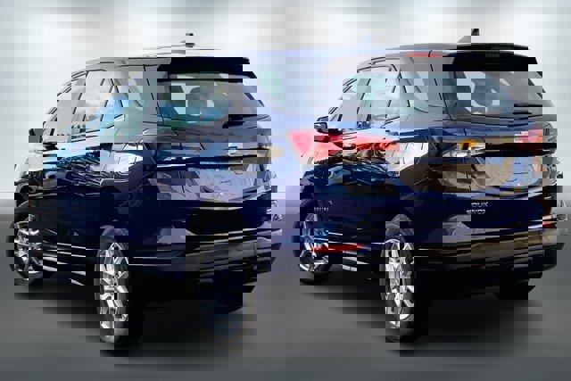 Used 2022 Chevrolet Equinox LS image 10