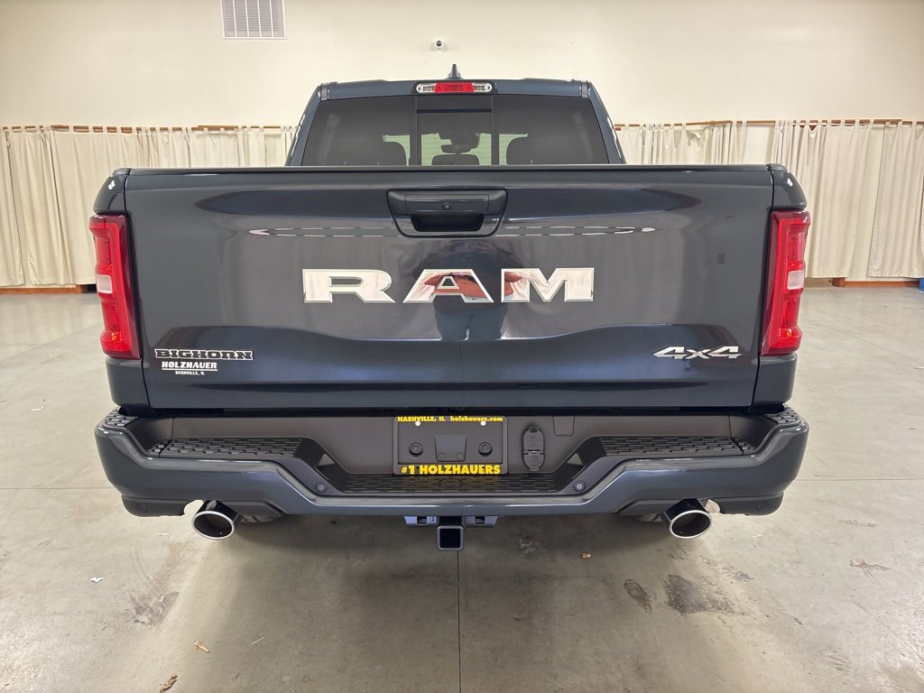 New 2026 RAM 1500 4x4 Crew Cab image 7