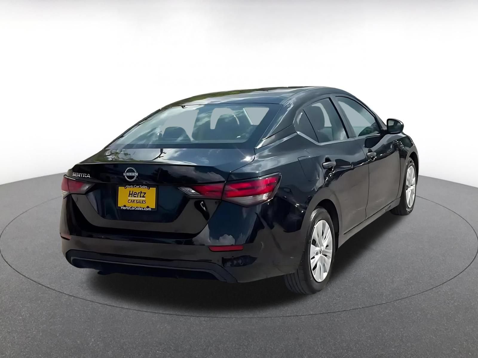Used 2025 Nissan Sentra S FWD image 13