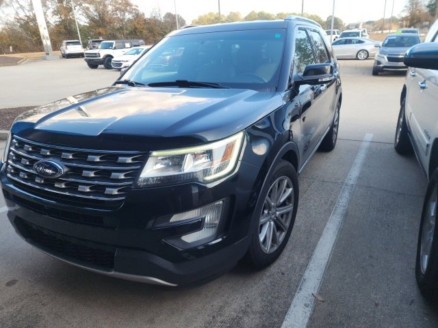 Used 2016 Ford Explorer Limited image 3