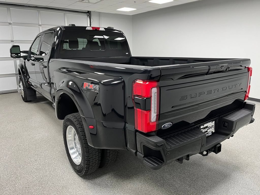 Used 2025 Ford F450 Platinum w/ FX4 Off-Road Package AWD/4WD image 8