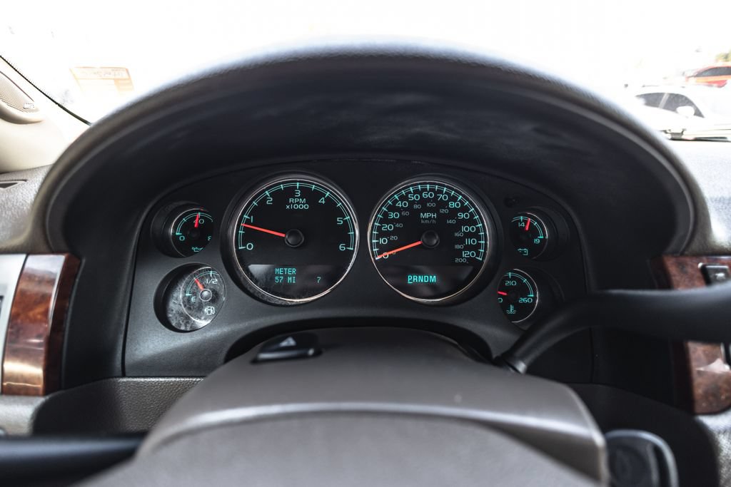 Used 2010 Chevrolet Tahoe LT AWD/4WD image 10