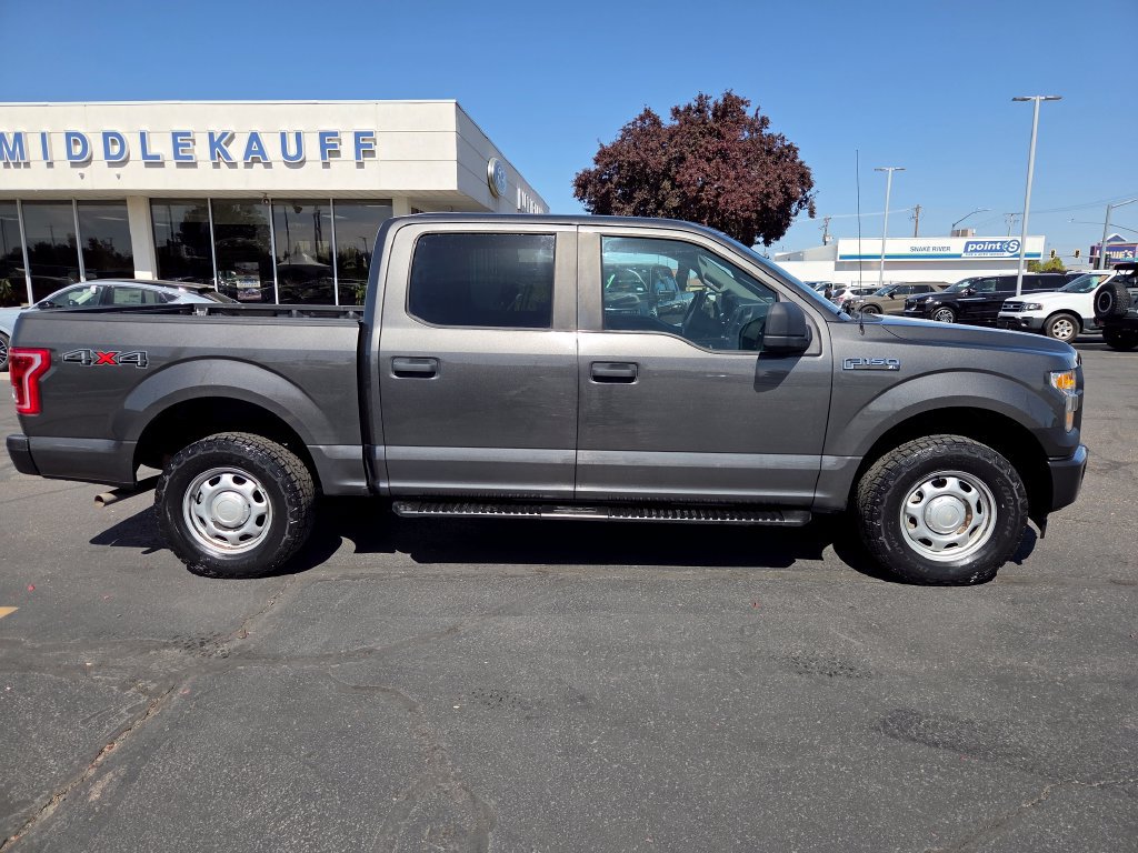 Used 2017 Ford F150 XL w/ XL Power Equipment Group AWD/4WD image 2