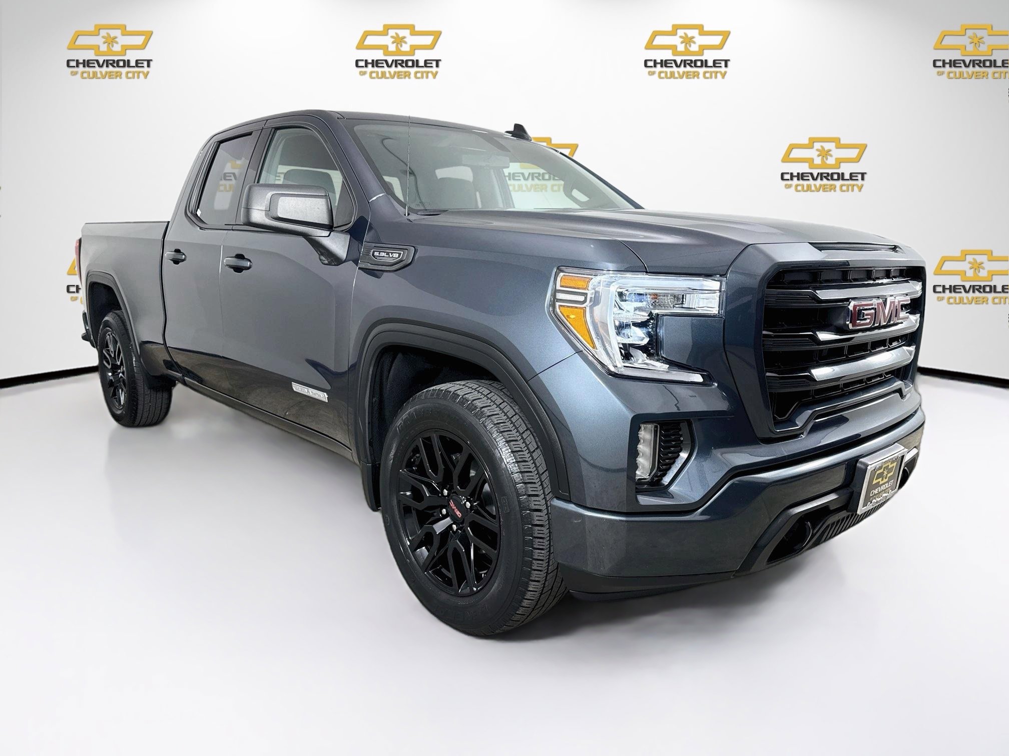 Used 2021 GMC Sierra 1500 Elevation RWD image 1