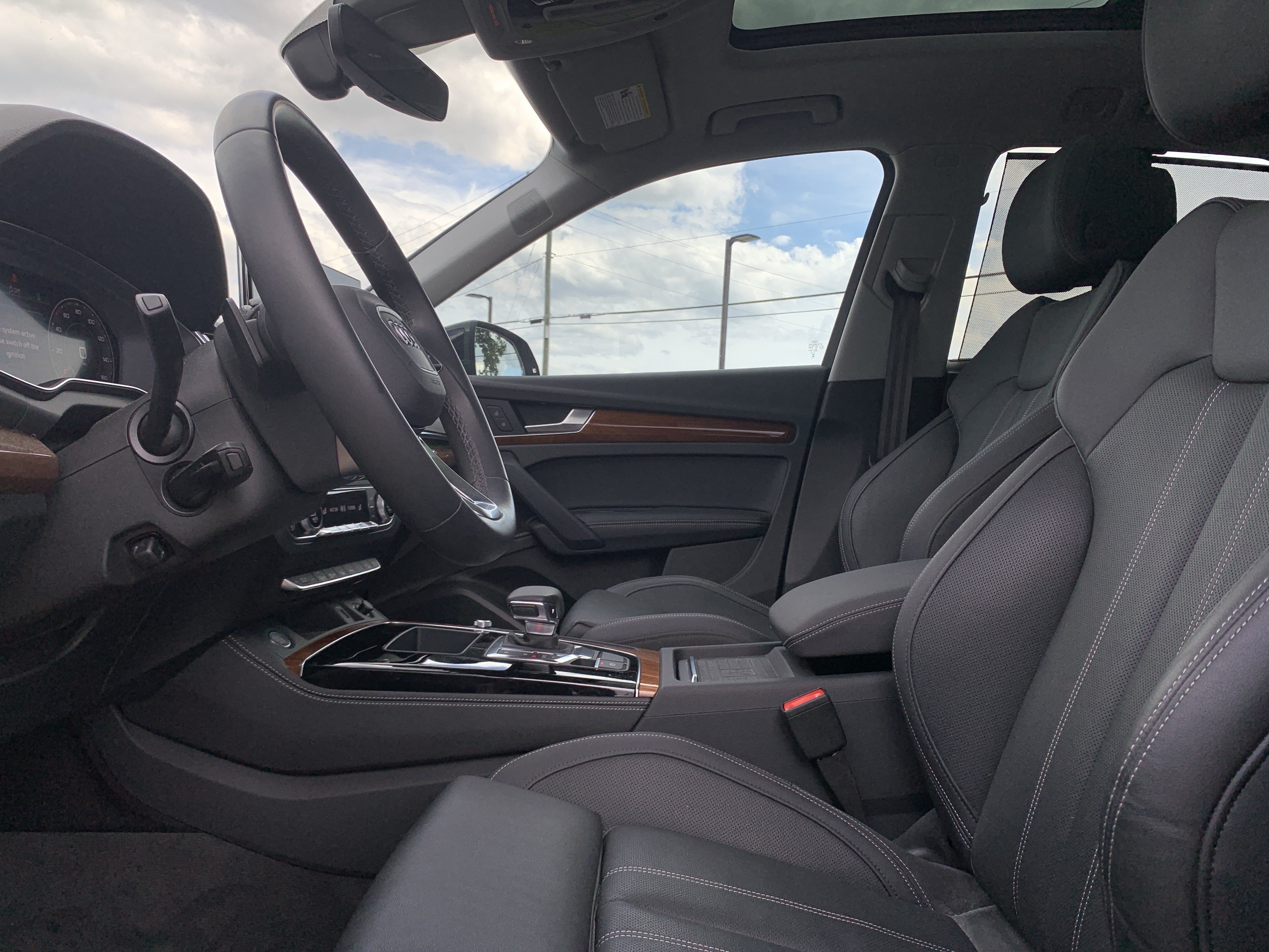 Used 2023 Audi Q5 2.0T Prestige AWD/4WD image 16
