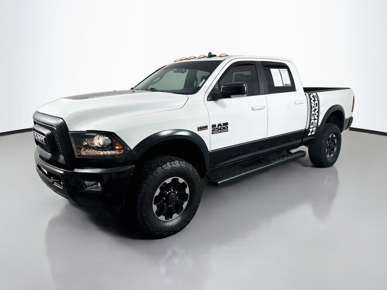Used 2018 RAM 2500 Power Wagon w/ Leather & Luxury Group AWD/4WD image 3