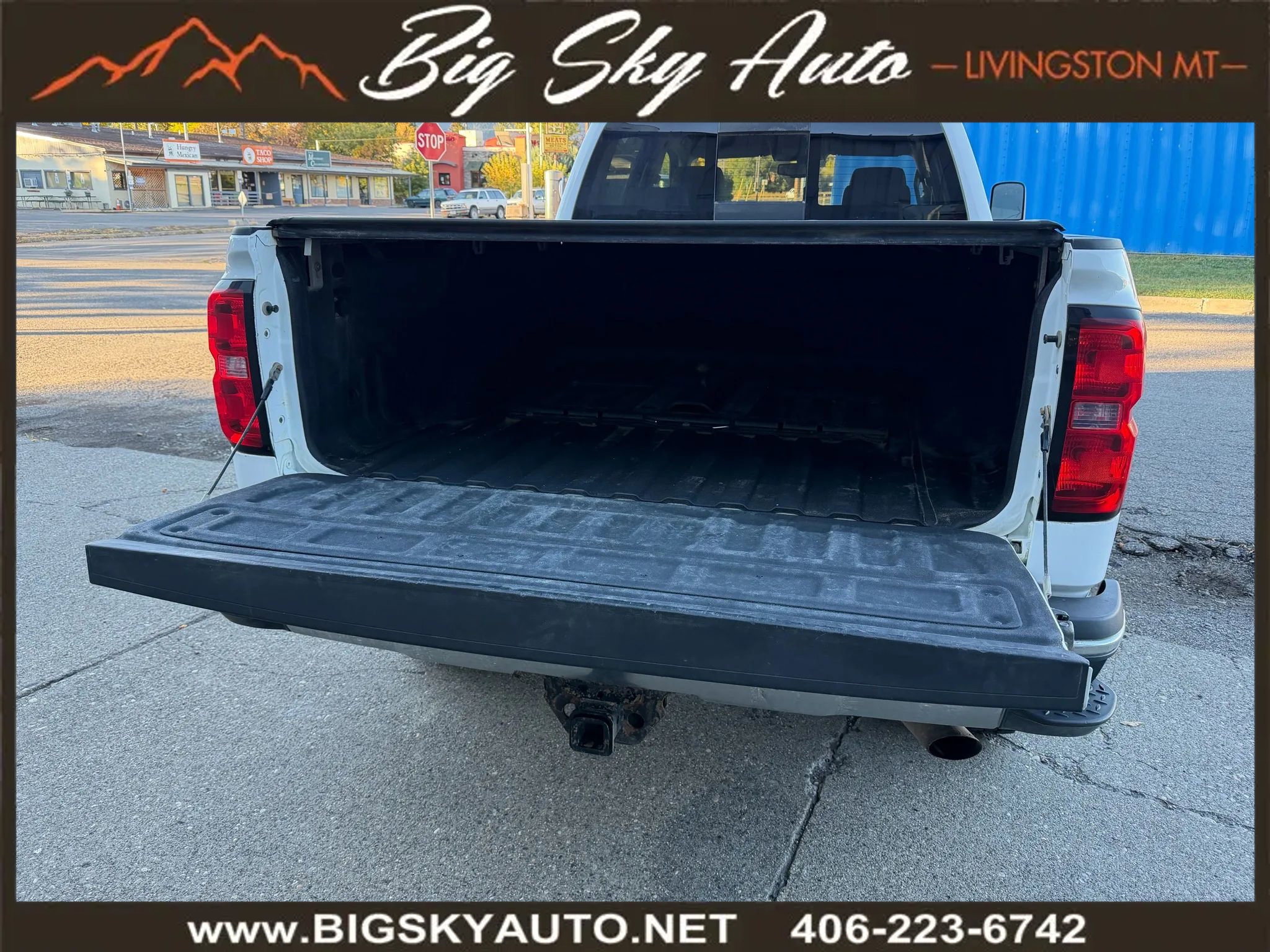 Used 2015 Chevrolet Silverado 2500 LTZ image 9