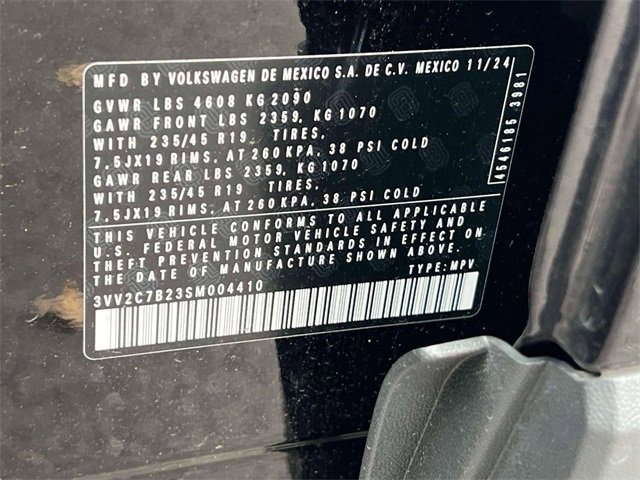 Used 2025 Volkswagen Taos SE image 20