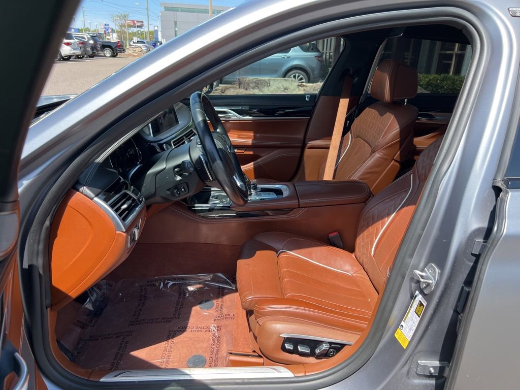 Used 2018 BMW 750i 750i image 7