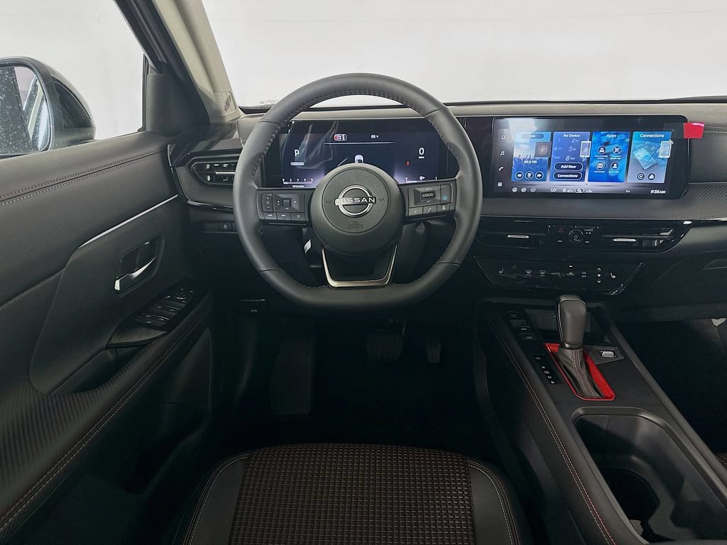 New 2026 Nissan Kicks SR w/ SR Premium Package FWD image 30