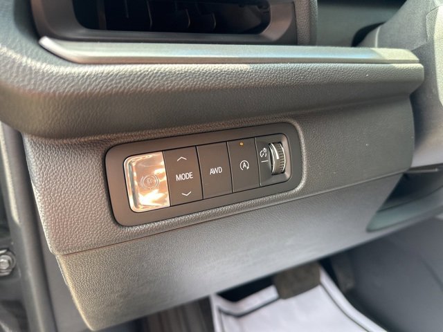 New 2026 Chevrolet Traverse LT image 29
