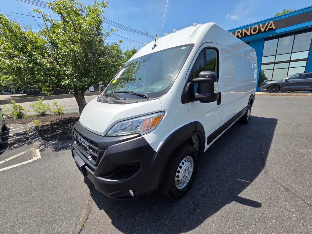 Used 2026 RAM ProMaster 2500 w/ Convenience Group FWD image 1
