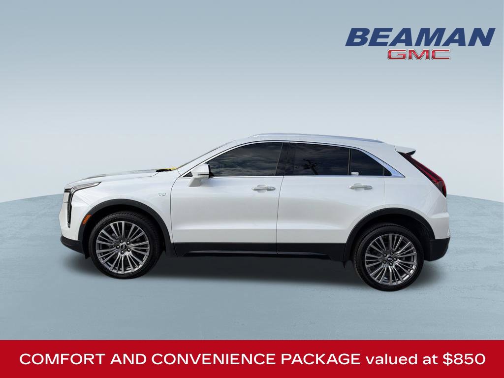 Used 2024 Cadillac XT4 Premium Luxury FWD image 4