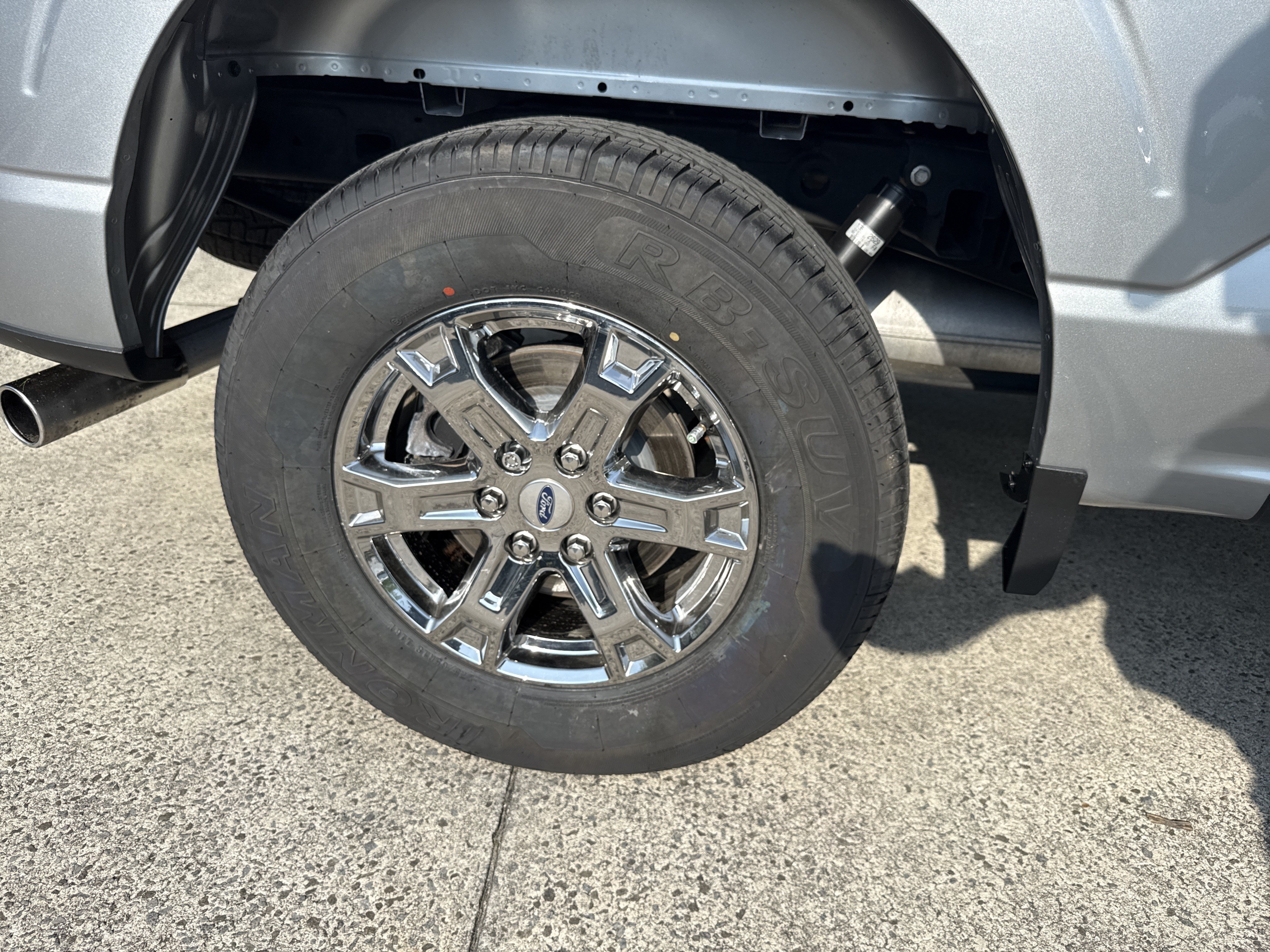 Used 2023 Ford F150 XLT w/ Equipment Group 302A High AWD/4WD image 17