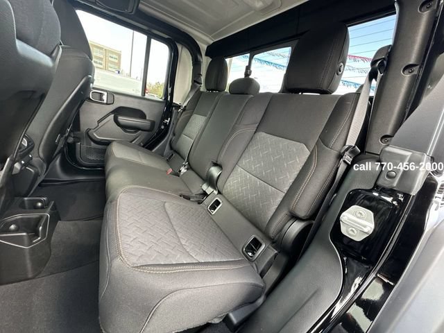 Used 2025 Jeep Gladiator Mojave w/ Convenience Group AWD/4WD image 23