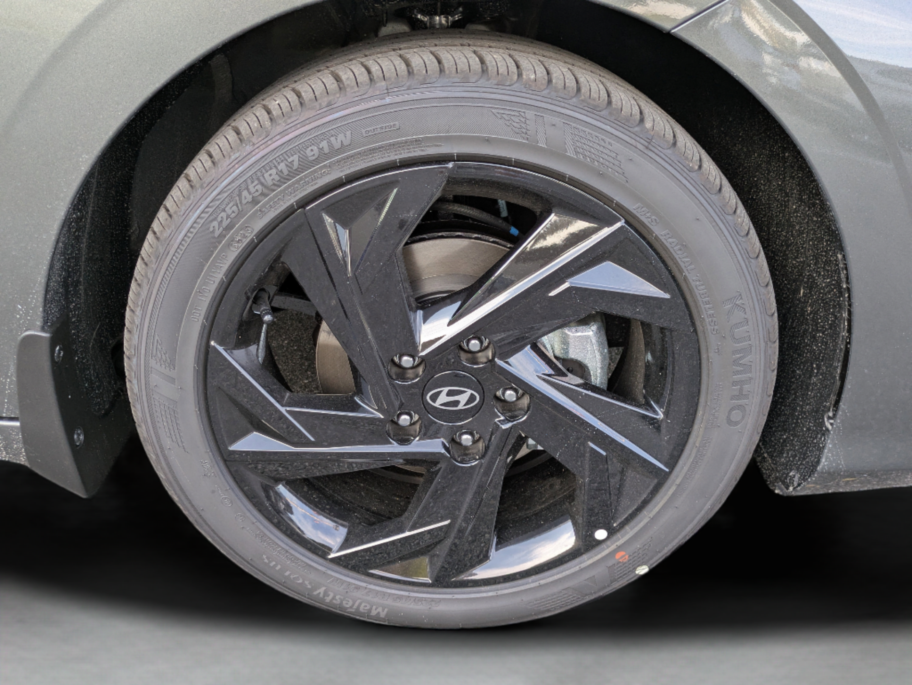 New 2026 Hyundai Elantra Sport FWD image 14
