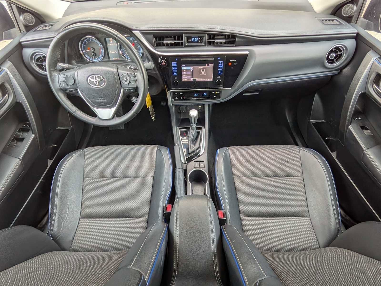 Used 2017 Toyota Corolla SE image 20