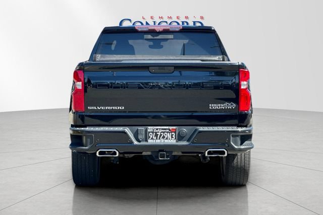 Used 2020 Chevrolet Silverado 1500 High Country w/ Technology Package AWD/4WD image 5