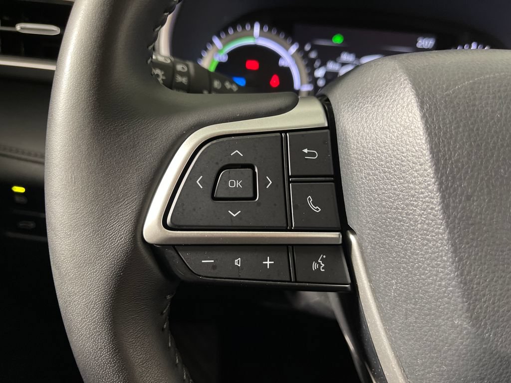 Certified 2025 Toyota Highlander XLE AWD/4WD image 26