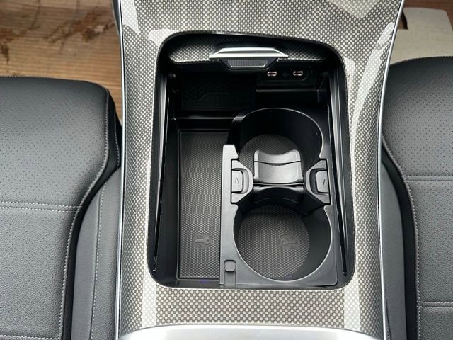 New 2026 Mercedes-Benz C 300 4MATIC Sedan image 32