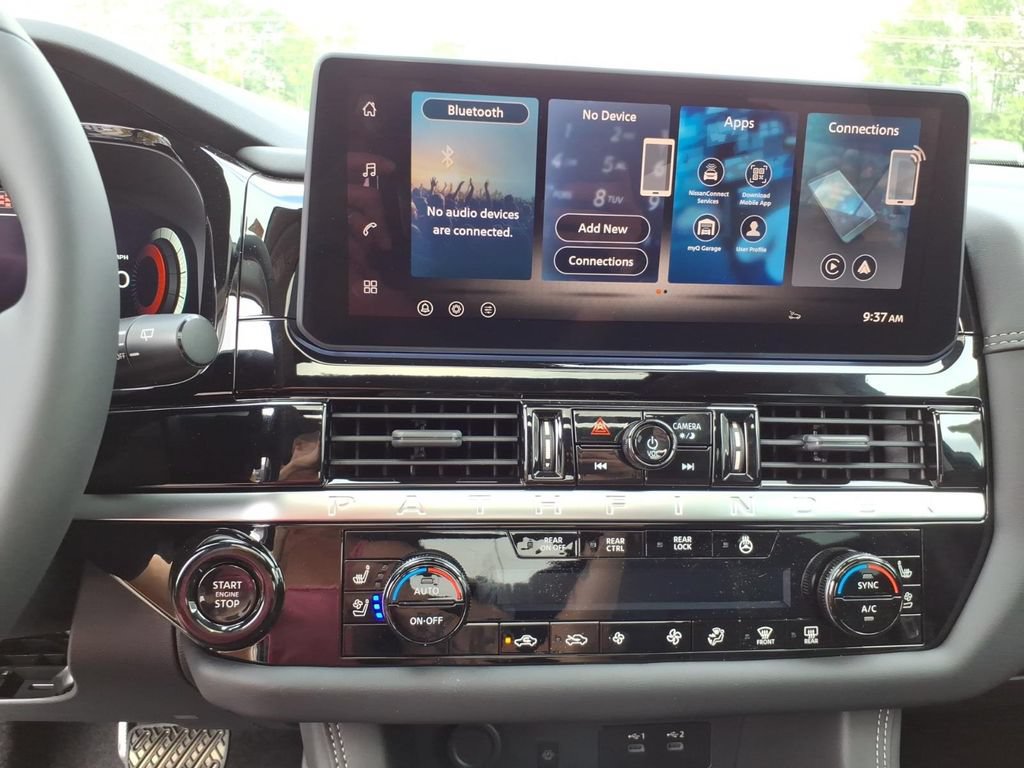 New 2026 Nissan Pathfinder Platinum AWD/4WD image 15