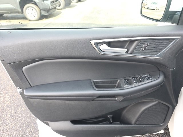 Used 2024 Ford Edge SEL w/ Convenience Package image 14