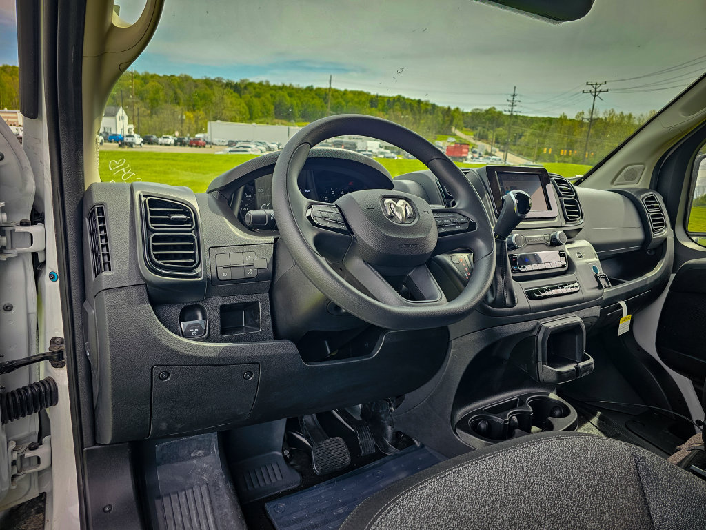 New 2026 RAM ProMaster 2500 w/ Convenience Group FWD image 21