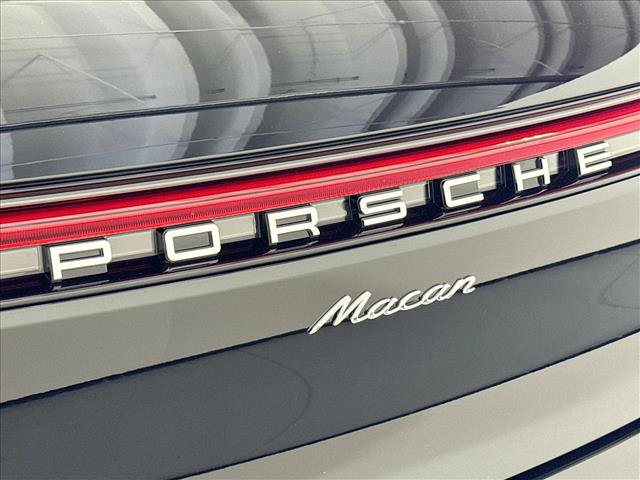 Certified 2026 Porsche Macan Turbo AWD/4WD image 25