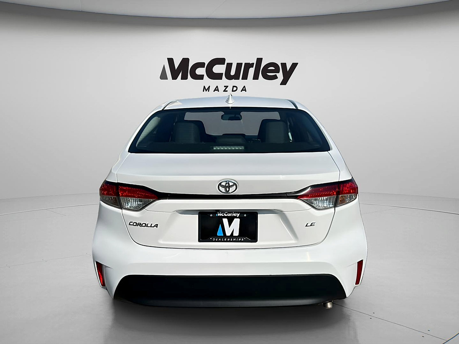 Used 2024 Toyota Corolla LE FWD image 6
