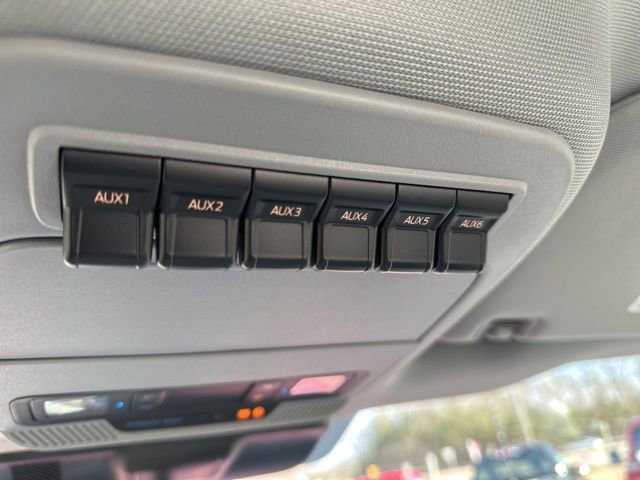 New 2026 Ford F350 XL w/ XL Chrome Package image 22