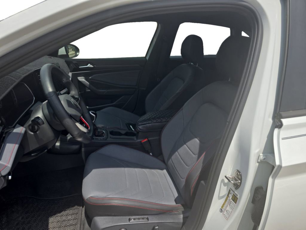Used 2025 Volkswagen Jetta GLI Autobahn FWD image 7