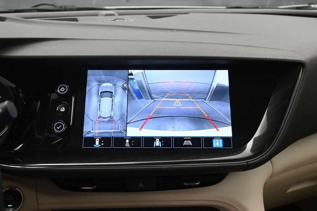 Used 2022 Buick Envision Essence w/ Technology Package I AWD/4WD image 15