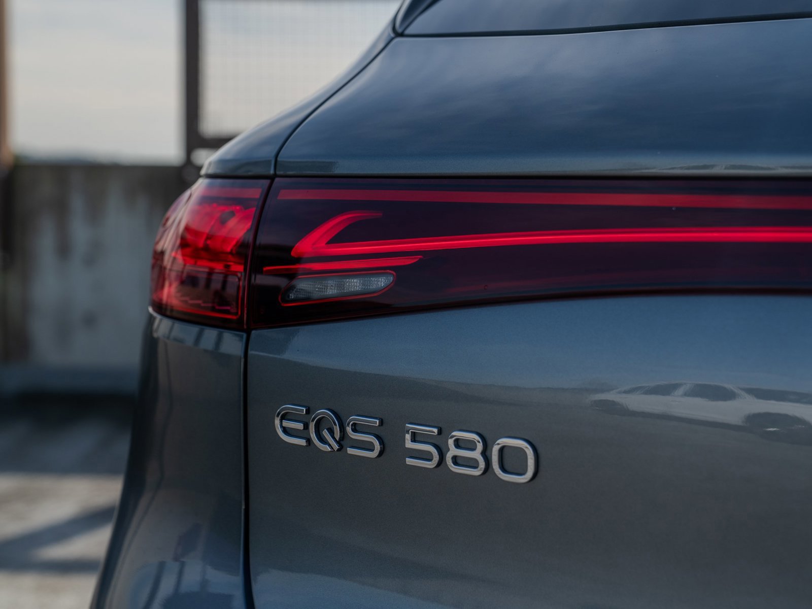 Used 2025 Mercedes-Benz EQS 580 4MATIC SUV image 14