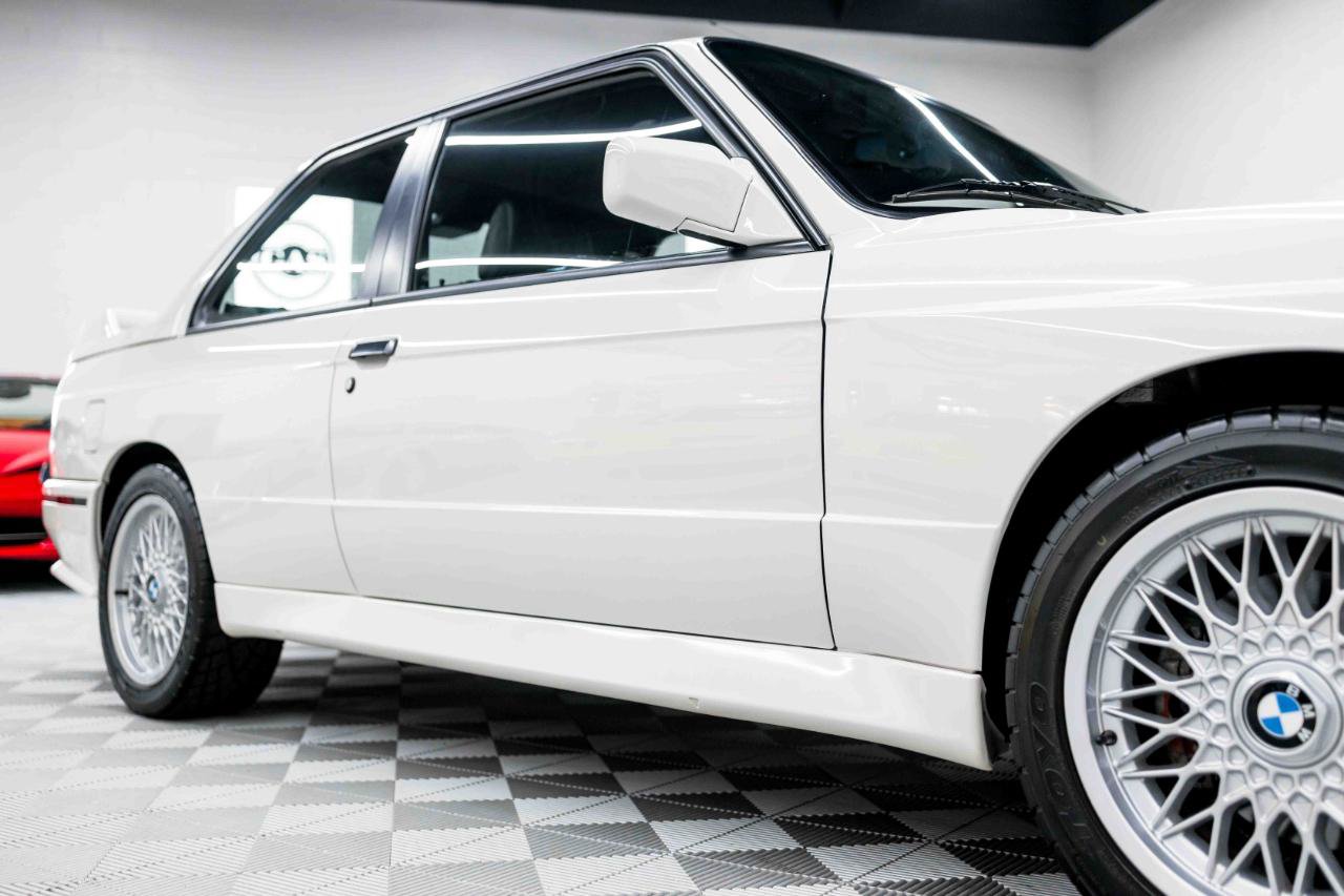 Used 1990 BMW M3 Coupe RWD image 19